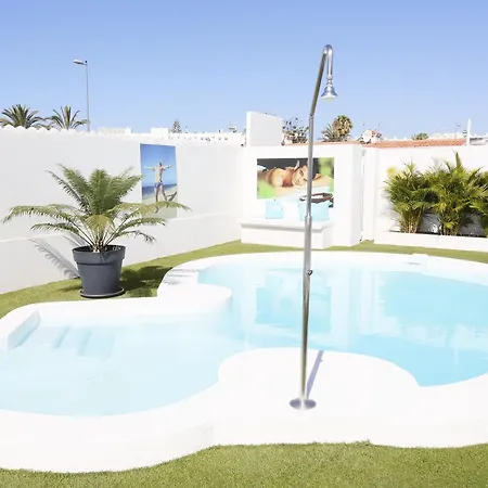 Hotel The Vintage Club Caters To Gay Men 3*