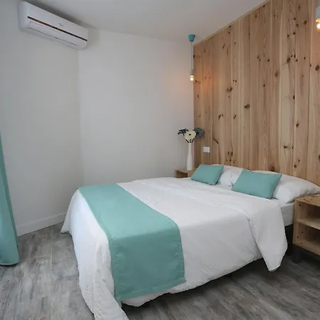 The Vintage Club Caters To Gay Men Hotel