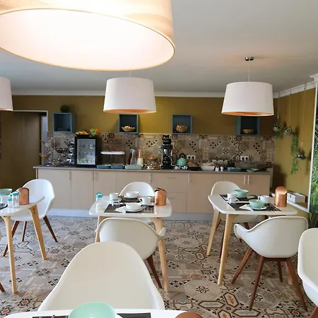 The Vintage Club Caters To Gay Men Hotel